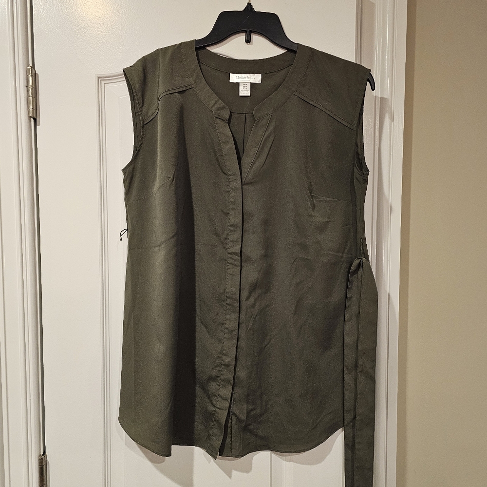 Motherhood Maternity Blouse size medium Olive Green